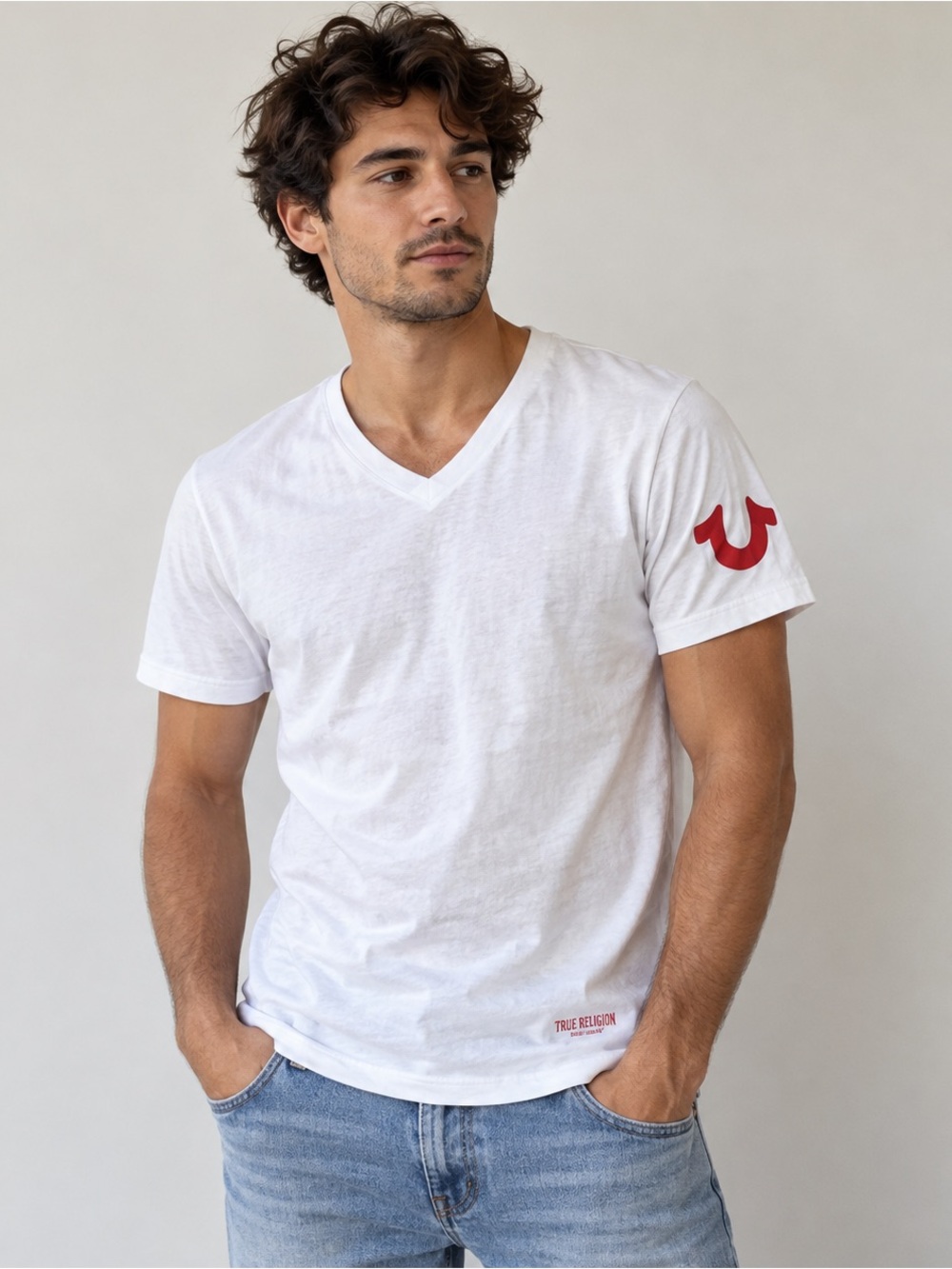 TRUE RELIGION T-shirt Short Sleeve V-neck Undershirt Size M White Red Logo NWOT